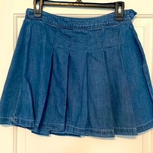 American Eagle outfitters denim pleated skirt